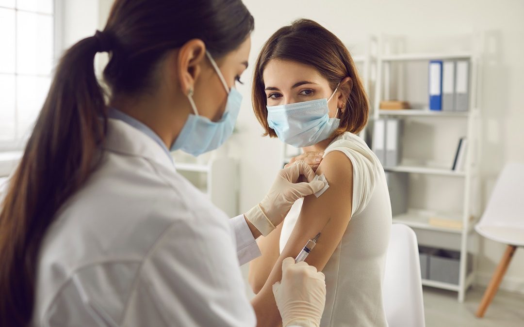 Covid, gli operatori sanitari possono prenotare la 3ª dose dal 18 ottobre – www.lombardianotizie.online