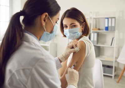 Covid, gli operatori sanitari possono prenotare la 3ª dose dal 18 ottobre – www.lombardianotizie.online