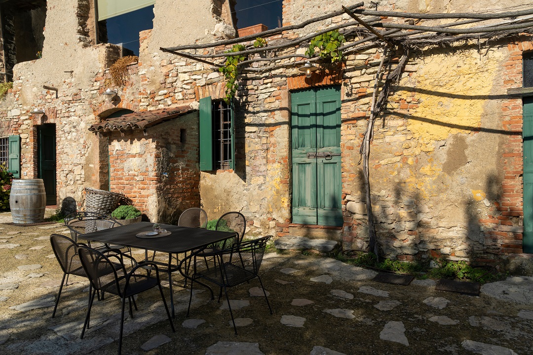 agriturismo-parco-curone.jpg