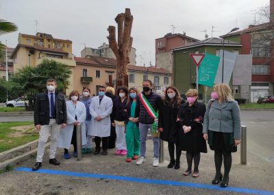 Locatelli a Sesto San Giovanni ricorda vittime Covid e visita al sociale – Lombardia Notizie Online – www.lombardianotizie.online