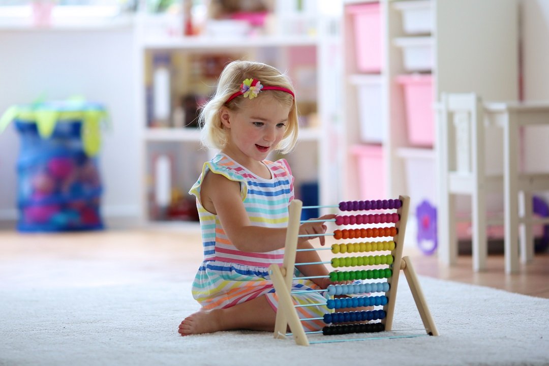 scuola-materna-bambina.jpg