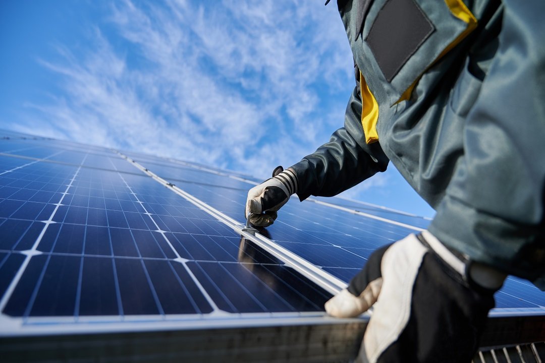 pannello-fotovoltaico-industriale.jpg