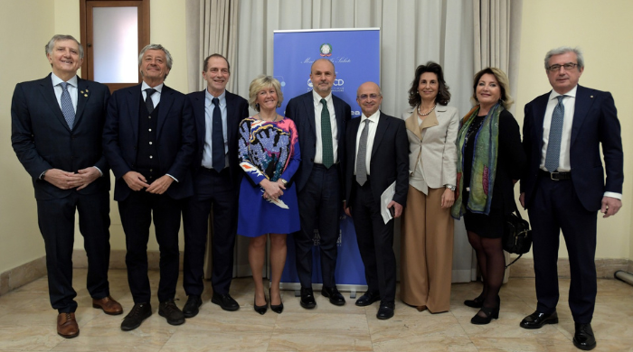 Presentati al Ministero i Numeri verdi attivati da SIN, SIGO, ANMCO, SOI – www.salute.gov.it