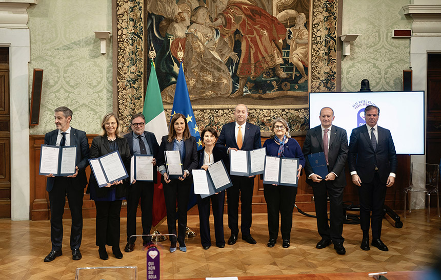 Contrasto alla violenza di genere, al via il progetto “Qui non sei sola” – www.governo.it