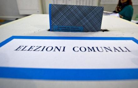 Enti locali, proroga per 97 Comuni: si tornerà al voto in primavera 2026 e 2027