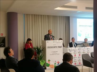 Convegno Confesercenti a San Benedetto, Antonini: " Una visione eclettica capace di puntare con decisione al cambiamento” – www.regione.marche.it