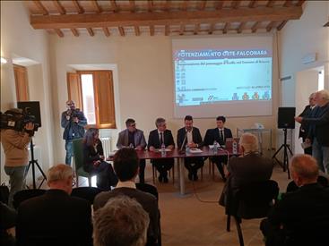 Ancona-Roma, soppressione passaggio a livello di Rosora. Baldelli: “Avanzano gli interventi per velocizzare una linea ferroviari… – www.regione.marche.it