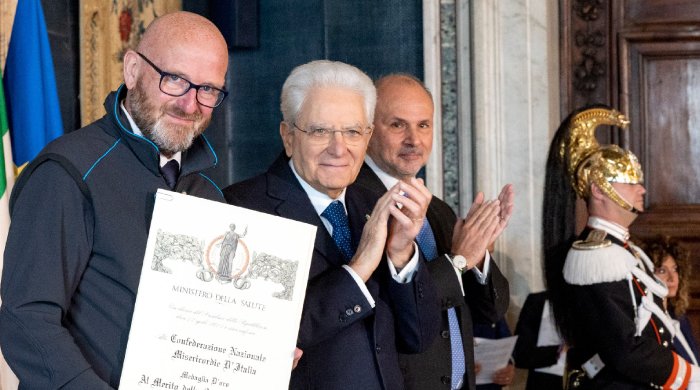 Il ministro Schillaci al Quirinale per cerimonia di consegna delle medaglie al “Merito della Sanità Pubblica” e ai “Benemeriti della Salute Pubblica” – www.salute.gov.it