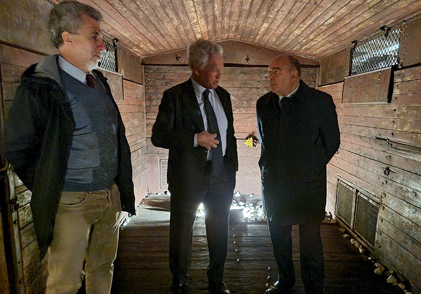 Il Coordinatore Nazionale per la lotta contro l’antisemitismo in visita al Binario 21 – www.governo.it