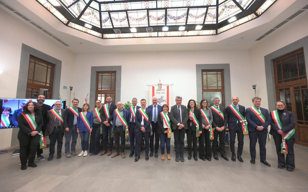 Rigenerazione urbana, siglato accordo con 19 sindaci su 13 progetti 
						 – www.toscana-notizie.it