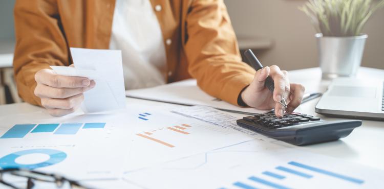 Entra in vigore l’equo compenso per i liberi professionisti


      
        Browse
      
    
    

            
  
    

      

  


          
   – www.sardegnaimpresa.eu