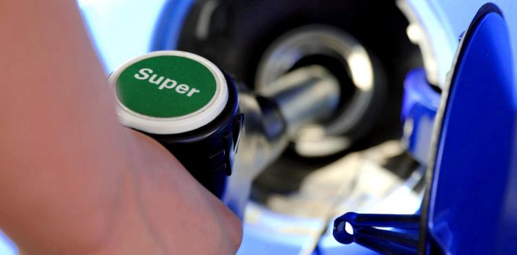 Carburanti, prezzi in calo alla pompa


      
        Browse
      
    
    

            
  
    

      

  


          
   – www.sardegnaimpresa.eu