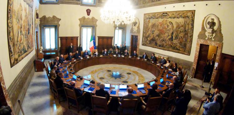 Decreto lavoro, ecco le misure approvate dal Consiglio dei ministri


      
        Browse
      
    
    

            
  
    

      

  


          
   – www.sardegnaimpresa.eu