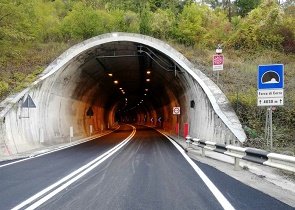 galleria forca di cerro: riapre anche di notte da sabato 10 giugno. assessore melasecche: altro traguardo raggiunto verso ulteriori tappe estremamente significative – www.regione.umbria.it