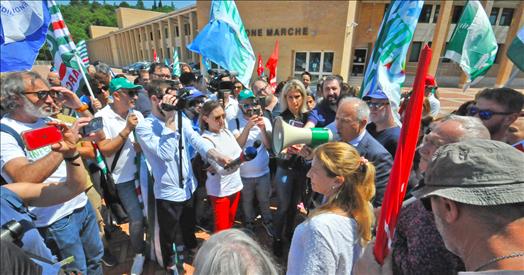 L’assessore Saltamartini incontra il personale sanitario e le rappresentanze sindacali dell’AOU delle Marche di Ancona – www.regione.marche.it