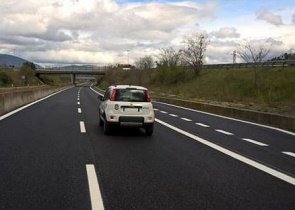 riqualificazione rete stradale umbra, conclusi altri due cantieri sulla ss675 fra terni e orte. assessore melasecche: interventi completati in anticipo rispetto al previsto, avanti così per migliorare le nostre strade contenendo gli inevitabili disagi – www.regione.umbria.it