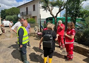 maltempo, sopralluogo dell’assessore melasecche a bastia umbra, nell’area dell’esondazione del fiume tescio, e ad assisi: fenomeni sempre più frequenti che richiedono opera sistematica di prevenzione. non più rinviabile approvazione legge regionale sulla protezione civile – www.regione.umbria.it