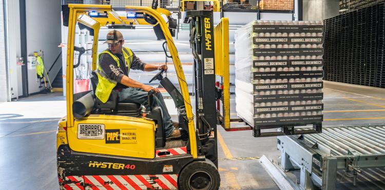 Ue: via libera a 535 milioni di euro di aiuti per sostenere il costo del lavoro delle imprese italiane


      
        Browse
      
    
    

            
  
    

      

  


          
   – www.sardegnaimpresa.eu