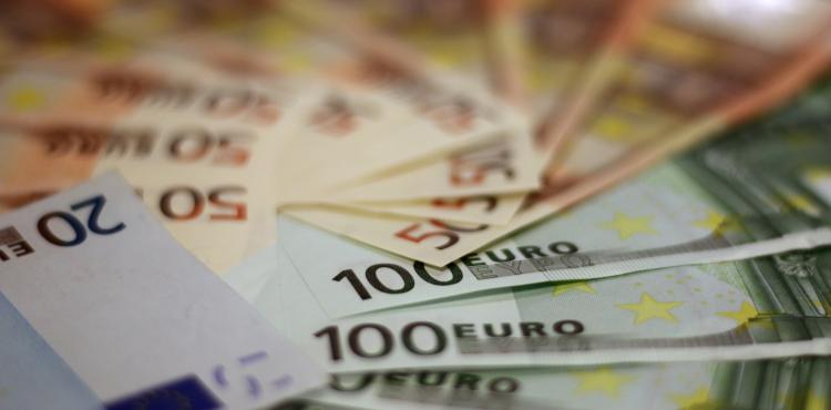 Denaro contante ed euro digitale, la Commissione europea propone un nuovo pacchetto legislativo


      
        Browse
      
    
    

            
  
    

      

  


          
   – www.sardegnaimpresa.eu