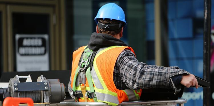 Sicurezza sul lavoro, irregolarità in aumento nel primo semestre 2023: +3%


      
        Browse
      
    
    

            
  
    

      

  


          
   – www.sardegnaimpresa.eu