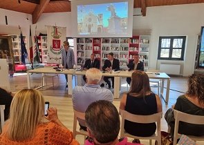 “la cultura al servizio della ricostruzione”, incontro a norcia con commissario castelli e presidente fondazione maxxi alessandro giuli. il patrimonio storico e architettonico al centro del modello per l’appennino centrale – www.regione.umbria.it