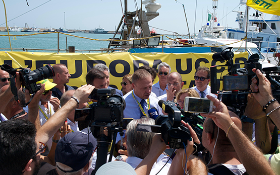 Pesca. Lollobrigida: Governo Meloni non disposto a indebolire assetti produttivi Italia – www.politicheagricole.it