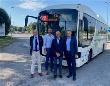 Inaugurata la Linea dei Borghi gratuita per Portonovo dallo stadio del Conero – www.regione.marche.it