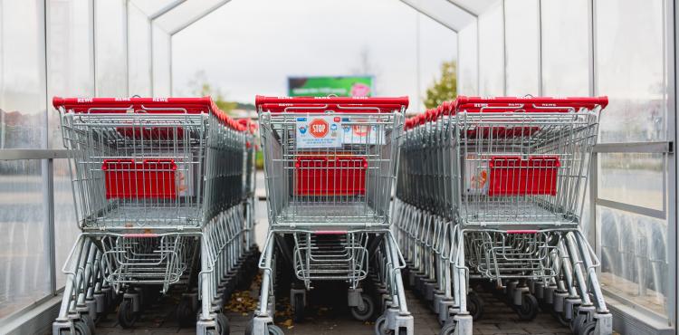 Inflazione, rallenta ancora la corsa dei prezzi: ad agosto indice al 5,5%


      
        Browse
      
    
    

            
  
    

      

  


          
   – www.sardegnaimpresa.eu