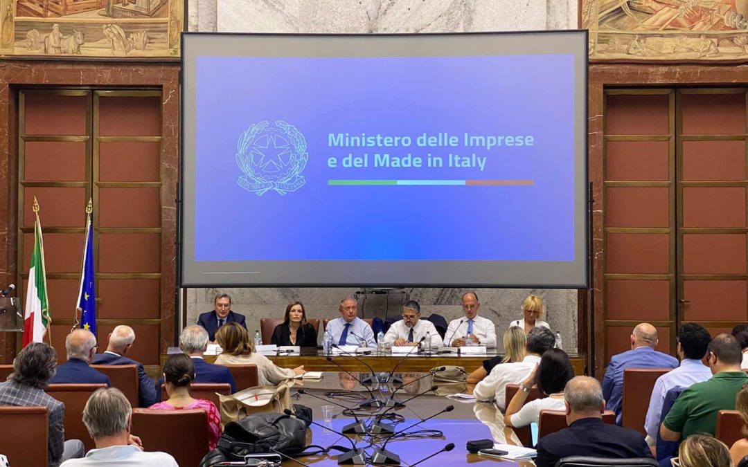 Pnrr: Urso al tavolo Moda – www.mimit.gov.it