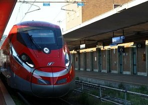 assessore melasecche: frecciarossa arretrato a terni? la regione è riuscita ad attivare per la prima volta quello ad orte. ne metteremmo anche 10 se mai fosse possibile. il confronto preventivo che sollecitiamo è sempre opportuno onde evitare di illudere i cittadini – www.regione.umbria.it