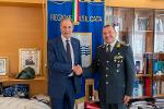BARDI RICEVE IL NUOVO COMANDANTE DELLA GUARDIA DI FINANZA PENNONI
		 – www.regione.basilicata.it