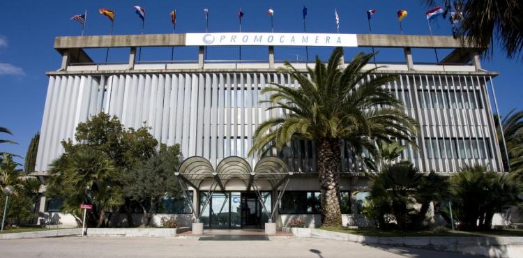 Export, con la Camera di commercio di Sassari incontri B2B per promuovere il Vermentino nel nord Europa


      
        Browse
      
    
    

            
  
    

      

  


          
   – www.sardegnaimpresa.eu