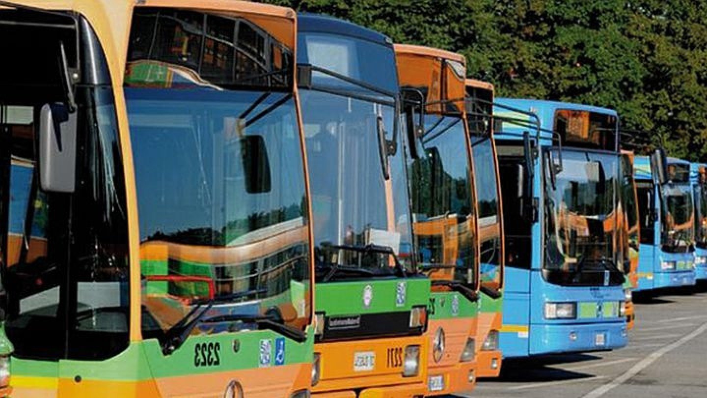 autobus-bus.jpg