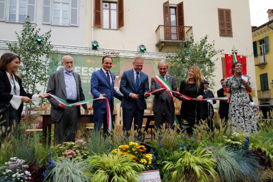 Lollobrigida: raccontiamo l'importanza della qualità nel nostro modo di vivere – www.politicheagricole.it