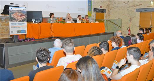 ‘Innovare l’orientamento. Scegliere il futuro’, alla Mole di Ancona l’evento per progettare “in rete” il futuro dei giovani – www.regione.marche.it