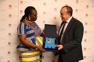 Consiglio Regionale del Lazio – Incontro alla Pisana tra il presidente del Consiglio regionale e la ministra degli esteri del Burkina Faso – www.consiglio.regione.lazio.it