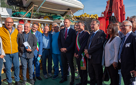 Pesca. Lollobrigida: proteggere e rafforzare il settore – www.politicheagricole.it