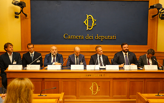 Cavalli. Lollobrigida: importante sostenere allevamento
equino e sue eccellenze – www.politicheagricole.it
