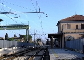 progetto Pinqua “Vivere l’Umbria” per la valorizzazione del patrimonio regionale lungo la FCU, lunedì 20 novembre sopralluogo dell’assessore Melasecche alla stazione ferroviaria di Marsciano; alle 17 alla Sala Capitini presentazione dei lavori alla cittadinanza – www.regione.umbria.it