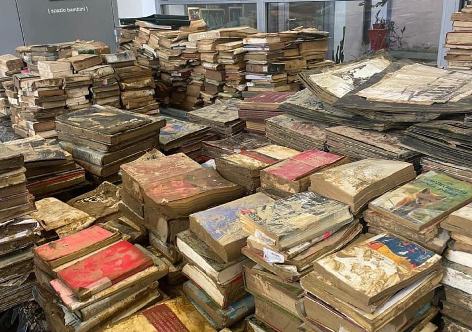 Biblioteca Michelucci di Quarrata: Giani “Al via il salvataggio dell’archivio storico” 
						 – www.toscana-notizie.it