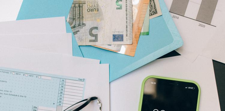 Secondo acconto Irpef: per autonomi e imprenditori individuali sotto i 170mila euro il pagamento slitta al 2024


      
        Browse
      
    
    

            
  
    

      

  


          
   – www.sardegnaimpresa.eu