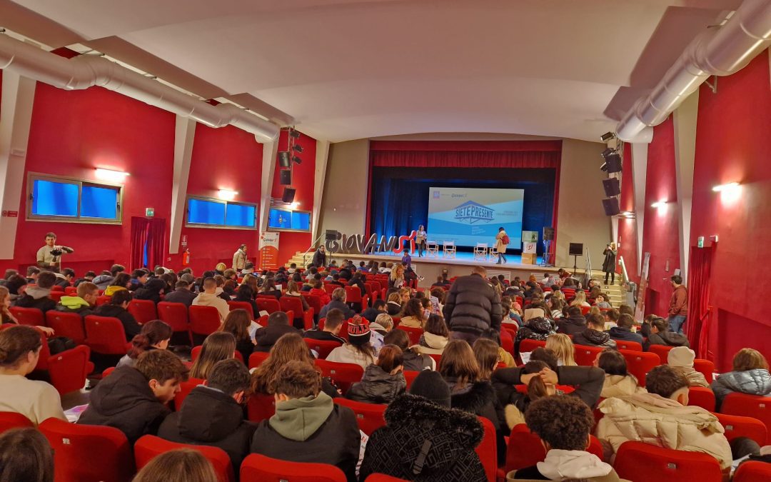 “Giovanisì”, dal Teatro Jenco di Viareggio la voglia di partecipazione di 300 ragazzi 
						 – www.toscana-notizie.it