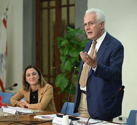 Narrazione della violenza di genere, Giani: “Importante formare i giornalisti” 
						 – www.toscana-notizie.it