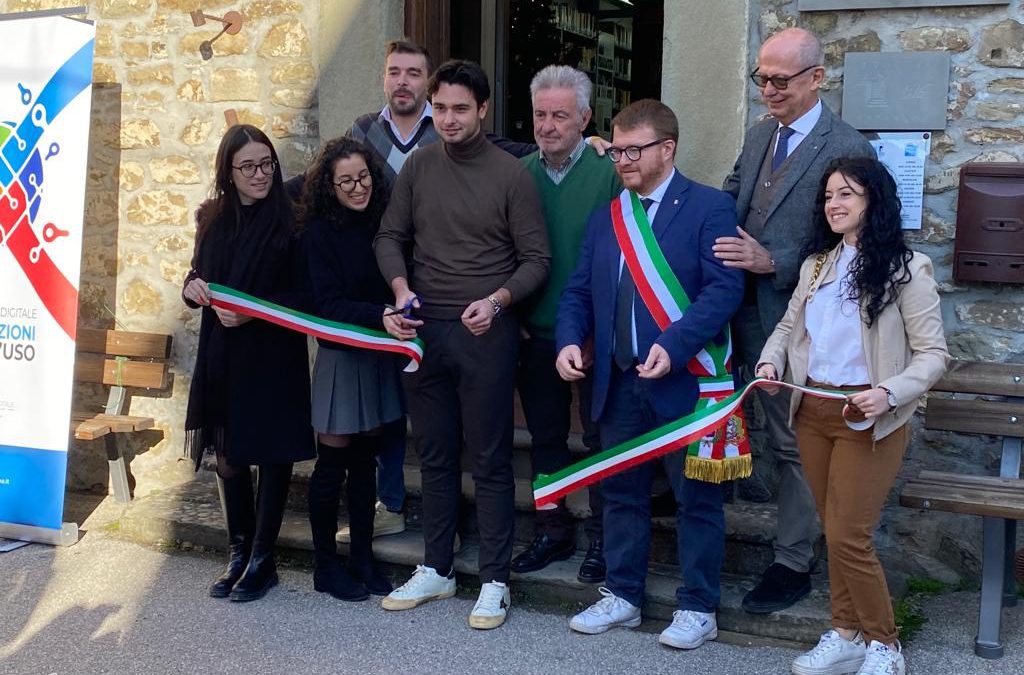 Inaugurati in Val di Bisenzio i Pdf, Punti Digitale Facile 
						 – www.toscana-notizie.it