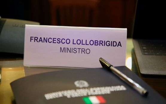 Agricoltura.
Lollobrigida: con Regioni strategia comune – www.politicheagricole.it