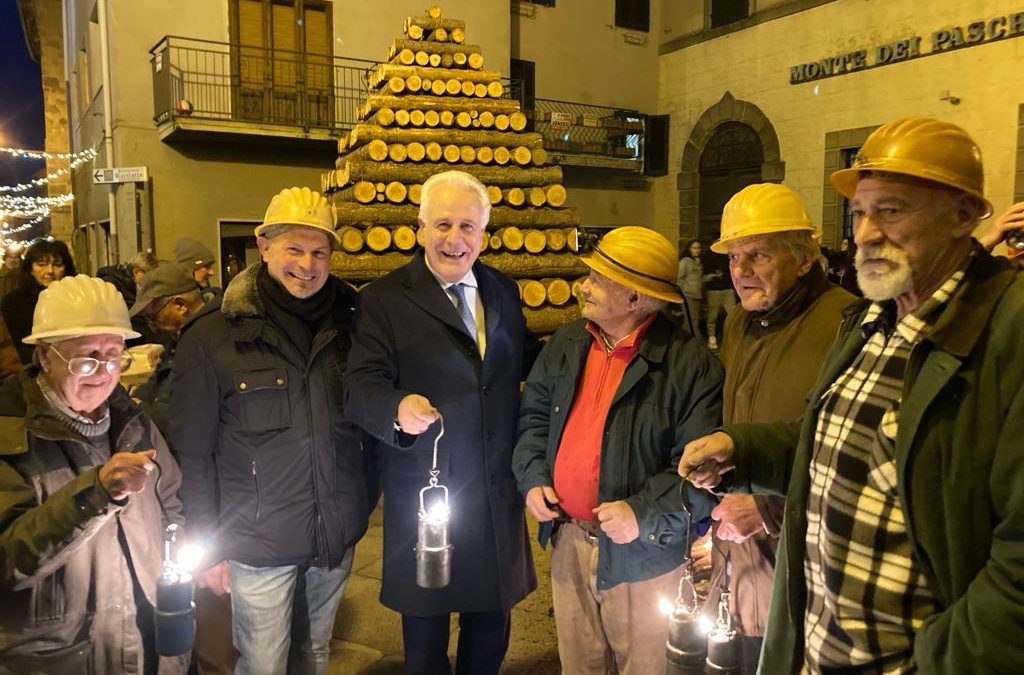 Giani a Santa Fiora: “Tradizione e innovazione, due concetti che esprimono la toscanità” 
						 – www.toscana-notizie.it