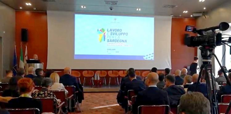 Lavoro, in Sardegna tasso di occupazione stabile nel 2022


      
        Browse
      
    
    

            
  
    

      

  


          
   – www.sardegnaimpresa.eu