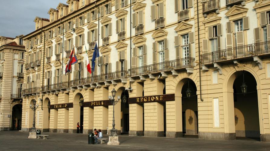 Corte dei conti e Avvocatura dello Stato nel Palazzo della Regione di piazza Castello
 – www.regione.piemonte.it