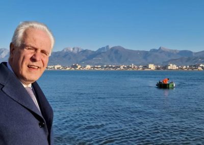 Viareggio, sopralluogo di Giani alla draga. Porto già tornato agibile
– www.toscana-notizie.it