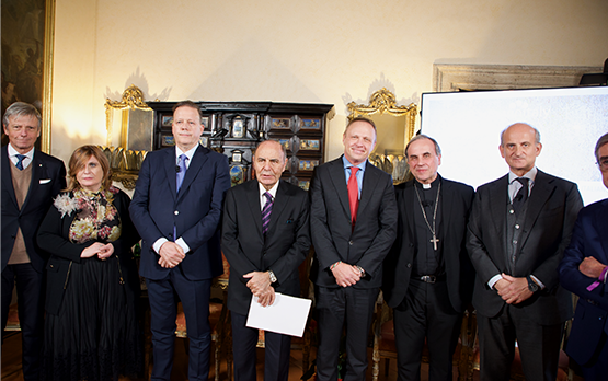 Vino. Lollobrigida: difenderlo da attacchi, importante connubio tra imprenditoria e cultura – www.politicheagricole.it